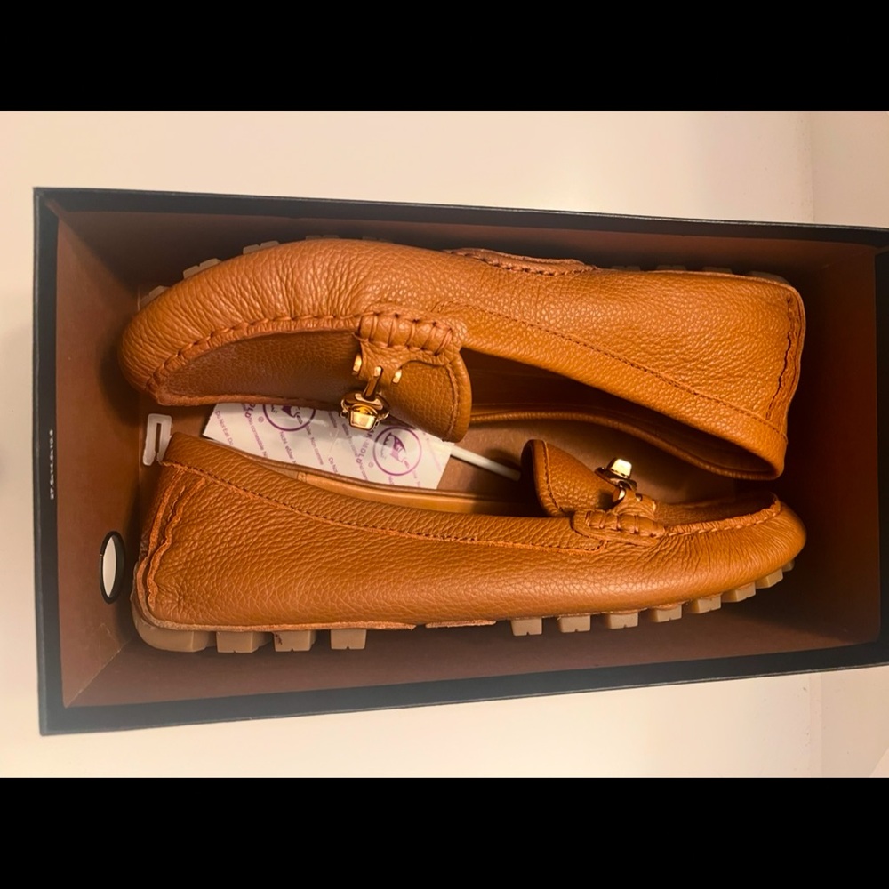 Women's New Coach Turn Lock Loafer Cognac Sz 8.5B WOB